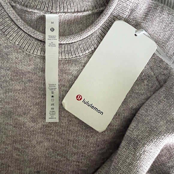 NWT Lululemon Boxy Cotton-Blend Sweater, Light Pink/Grey Heather, Medium - Picture 9 of 15